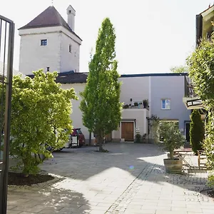 Boutique-apartments Am Ledererturm *** Kelheim